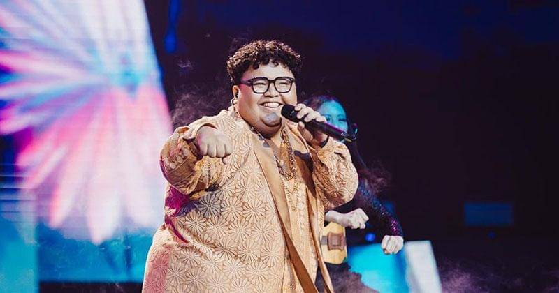 Instagram.com/peterhollyy